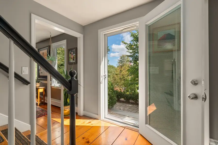 64 Pine Hill Road, Southborough, MA 01772 - #2
