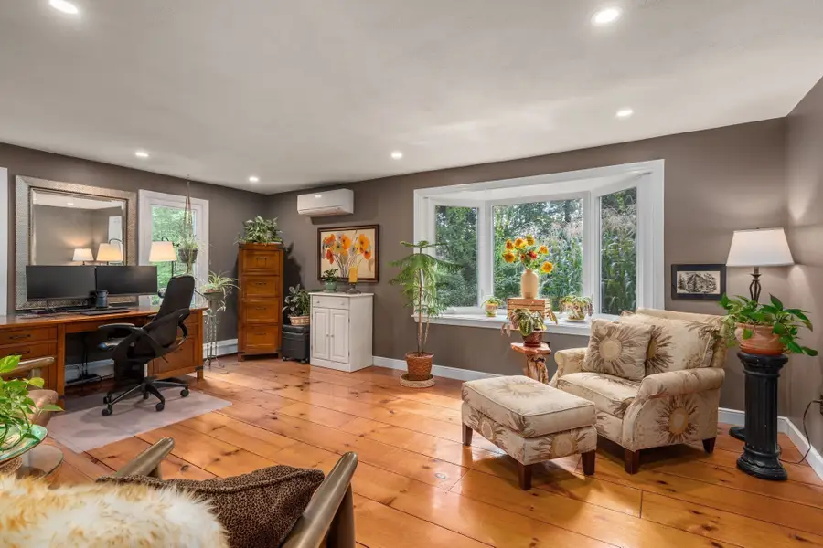 64 Pine Hill Road, Southborough, MA 01772 - #3