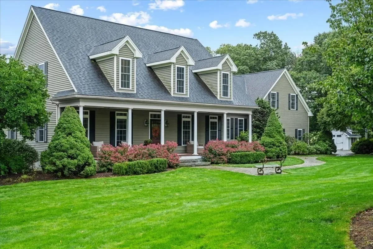 111 Paige Hill Rd, Brimfield, MA 01010 - #1