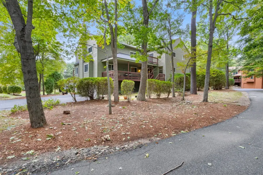12 Country Club Ln #D, Milford, MA 01757 - #3