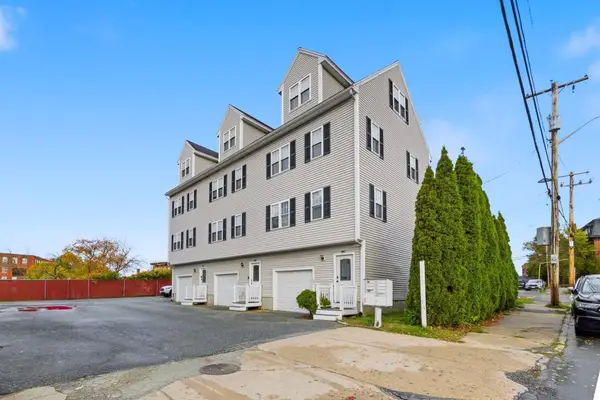 124 Locust St #124, Haverhill, MA 01830