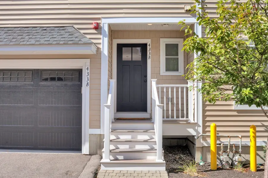 433 Neponset Street #B, Norwood, MA 02062 - #2