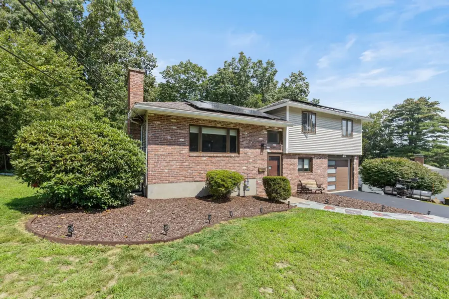 27 Lyman Rd, Framingham, MA 01701 - #2