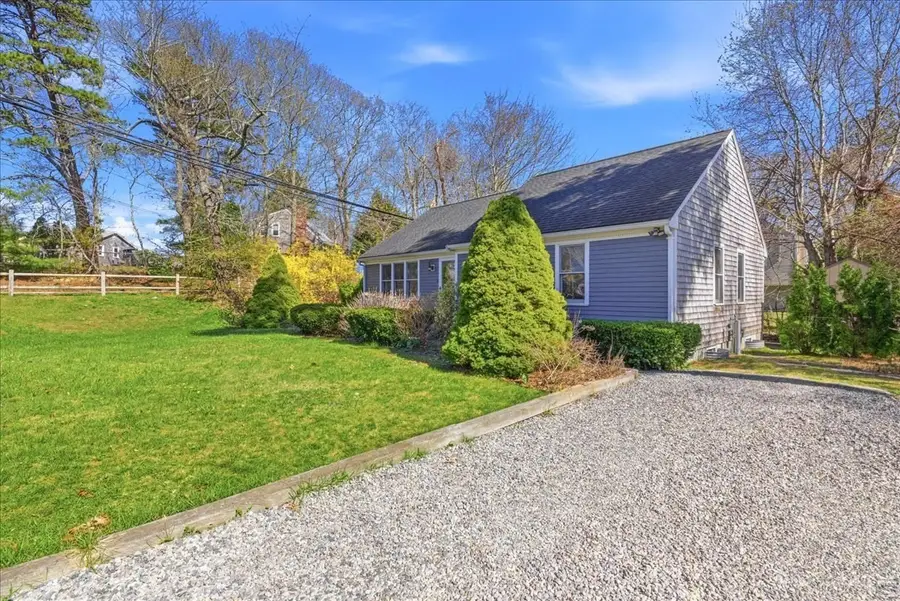 2 Juniper St, Plymouth, MA 02360 - #3