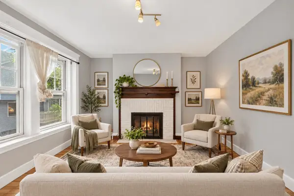 11 Vinal St #5, Boston, MA 02135
