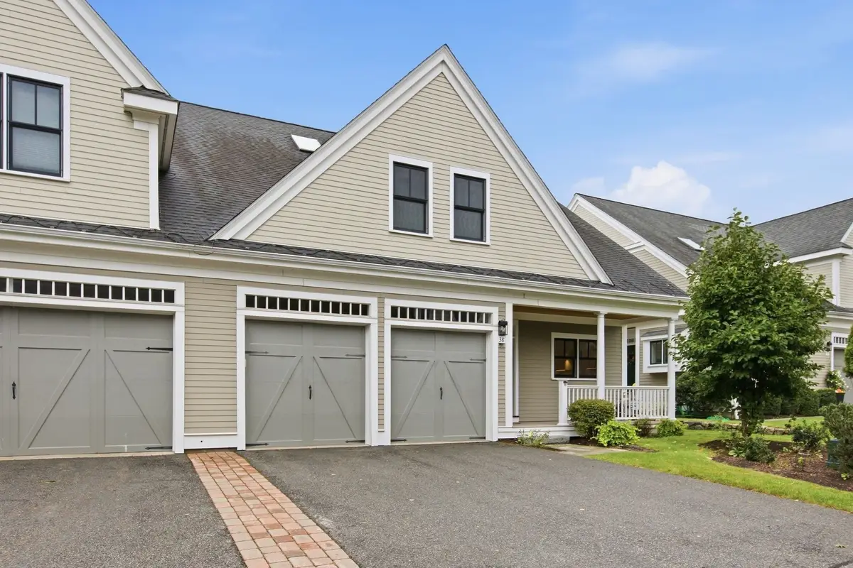 38 Green Meadow Dr #38, Reading, MA 01867 - #1