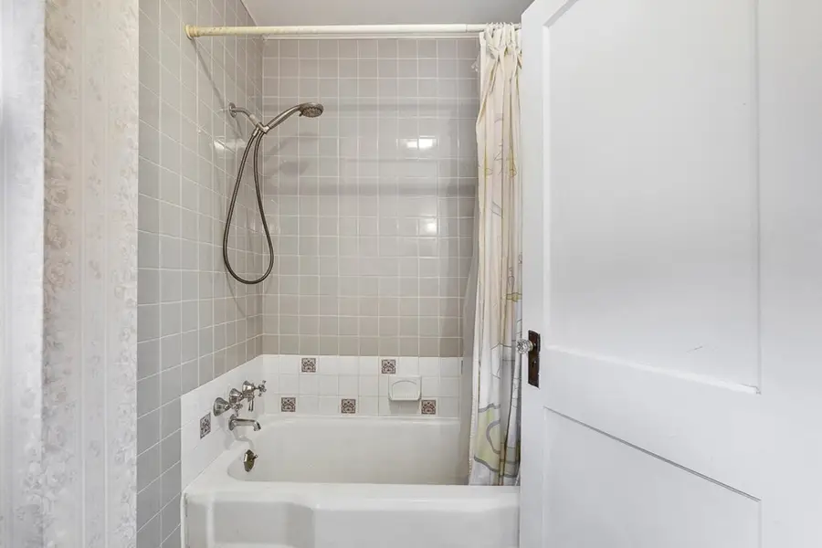 509 Ashby State Rd, Fitchburg, MA 01420 - #2