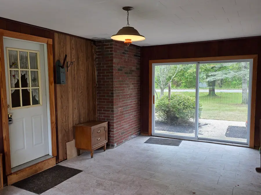 24 Elm St, Franklin, MA 02038 - #3