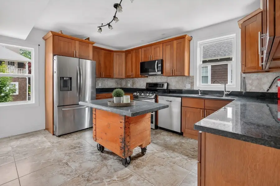 18 Vincent Ave #18, Belmont, MA 02478 - #2