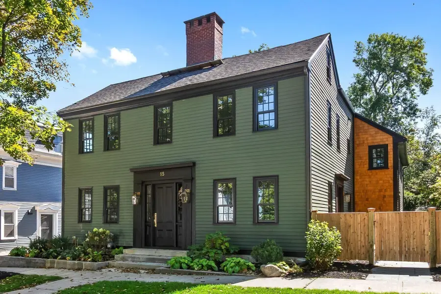 15 Broad St, Newburyport, MA 01950 - #2