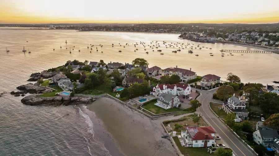 19 Lincoln House Point #19, Swampscott, MA 01907 - #3