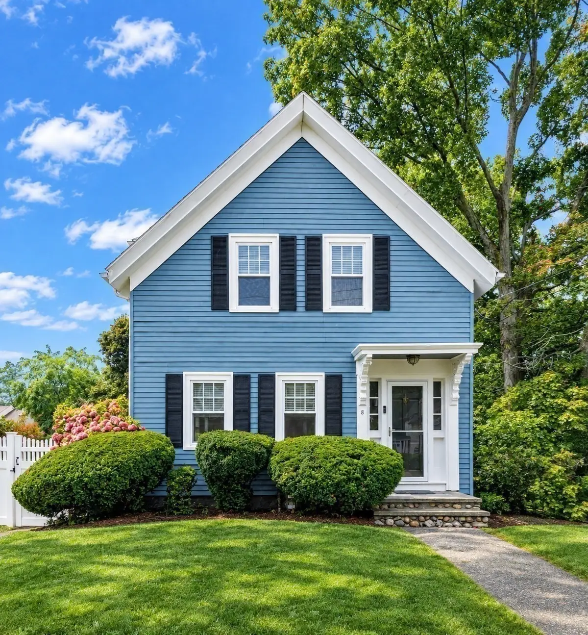 8 Washington Street, Stoneham, MA 02180 - #1