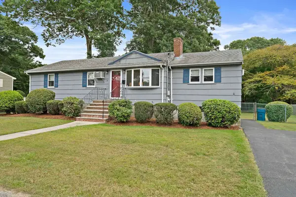 14 Gerald Avenue, Randolph, MA 02368