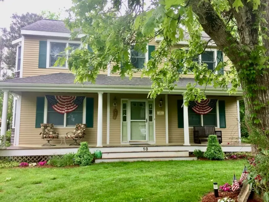 18 Louis Ave, Dennis, MA 02638 - #2