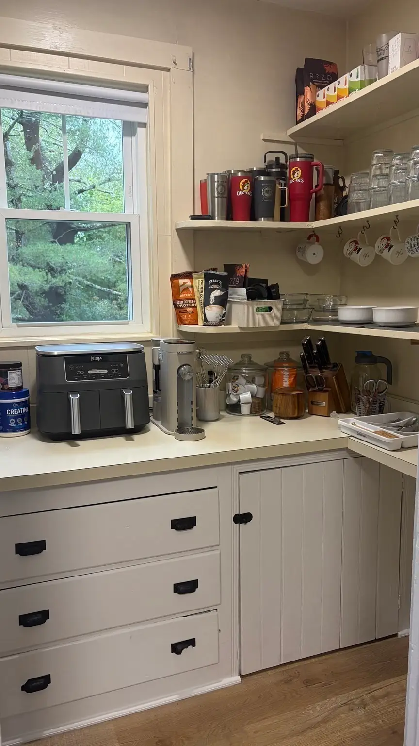 535 Harvard Street, Whitman, MA 02382 - #3