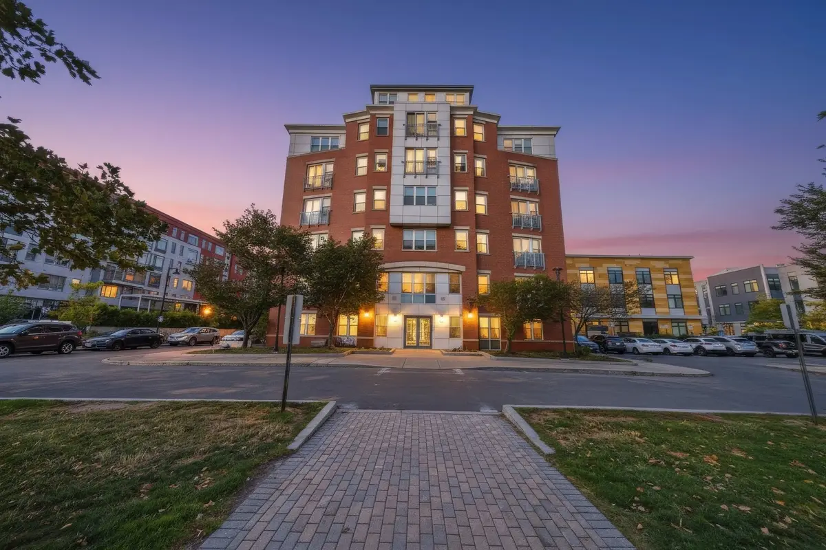 113 Sumner St #42, Boston, MA 02128 - #1