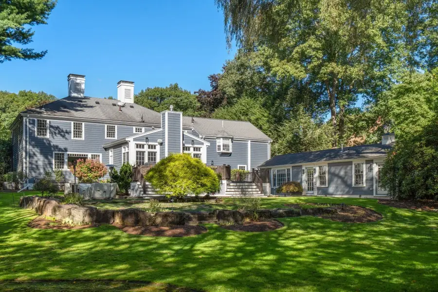19 Salem Rd, Wellesley, MA 02481 - #2