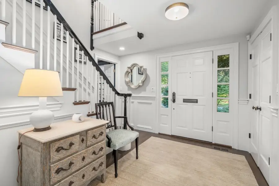 19 Salem Rd, Wellesley, MA 02481 - #3