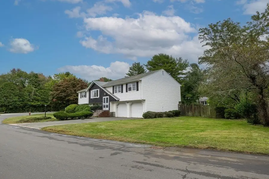 15 Casey, Canton, MA 02021 - #3