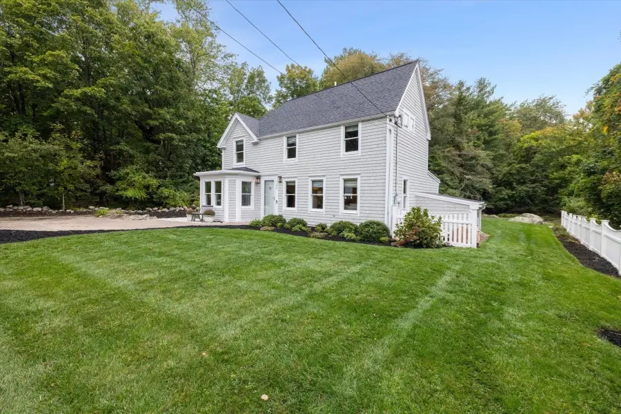 154 Clapp Rd, Scituate, MA 02066 - #2