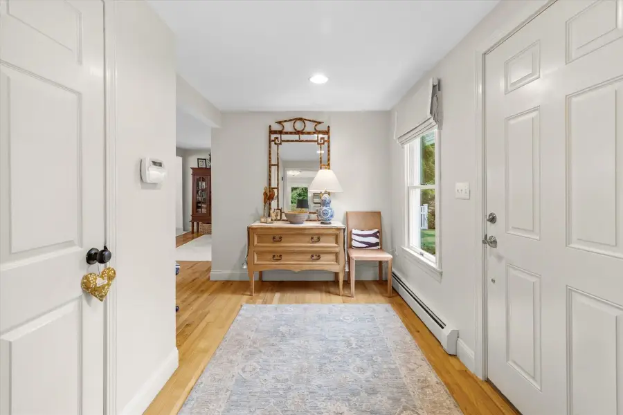 154 Clapp Rd, Scituate, MA 02066 - #3