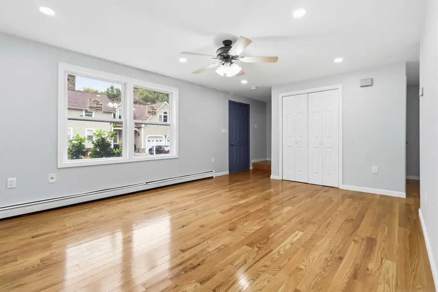 2 Granite St, Millbury, MA 01527 - #3