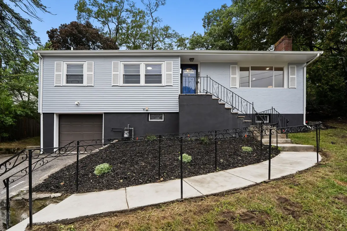 318 Mystic St, Arlington, MA 02474 - #1