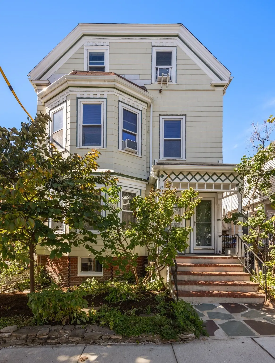 96 School St #96, Somerville, MA 02143 - #1