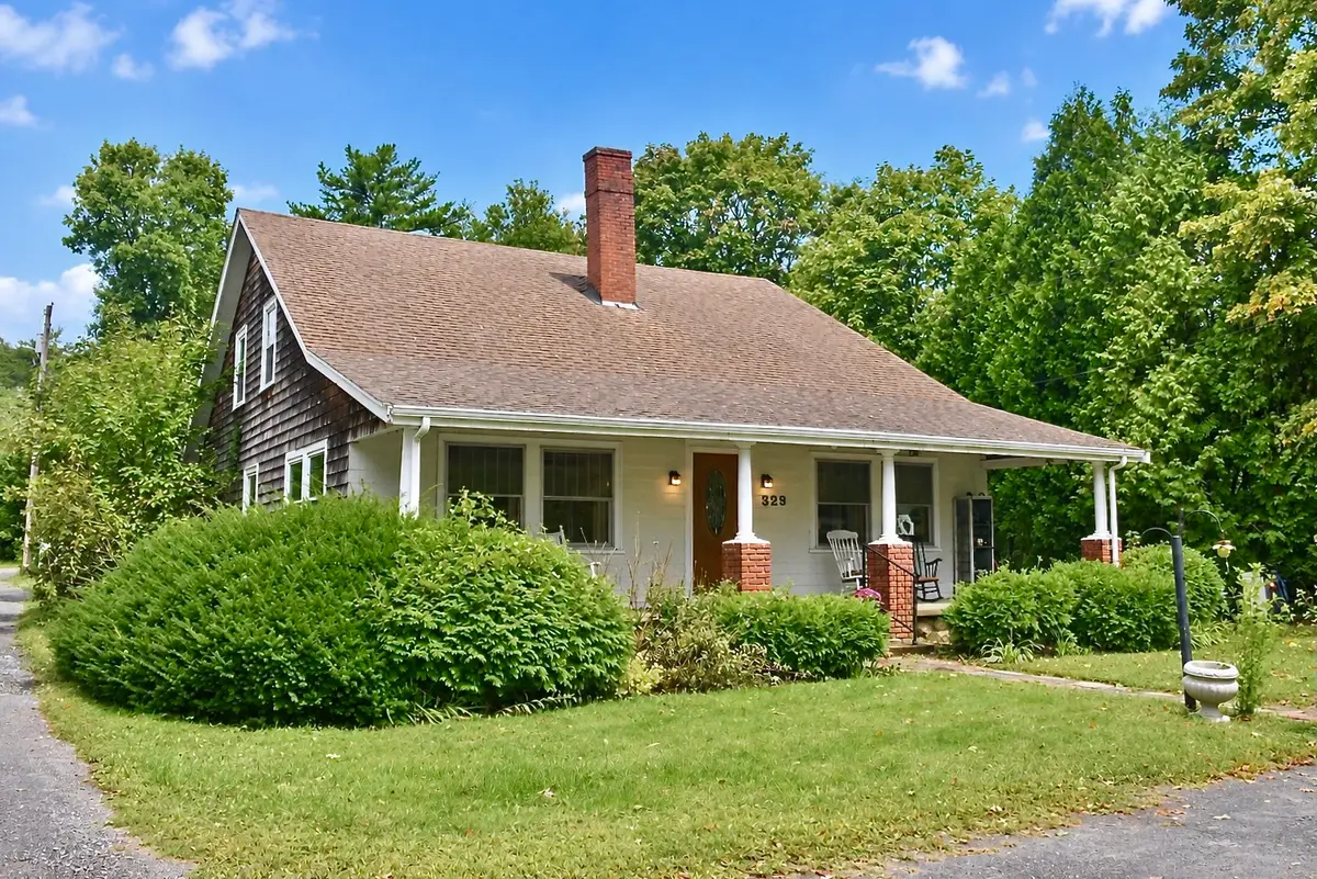 329 Wareham Rd, Marion, MA 02738 - #1