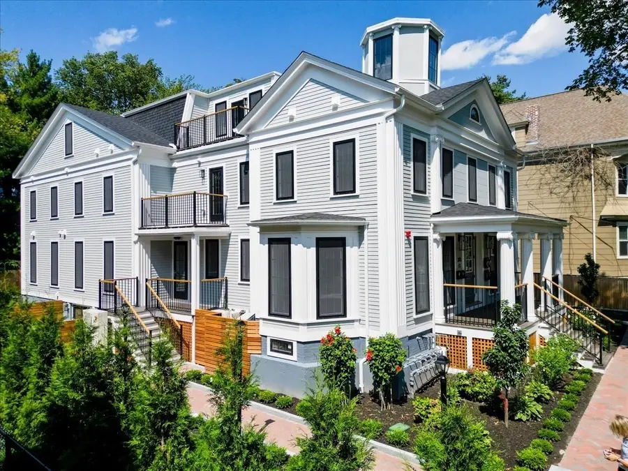 305 Chestnut Ave #4, Boston, MA 02130 - #3