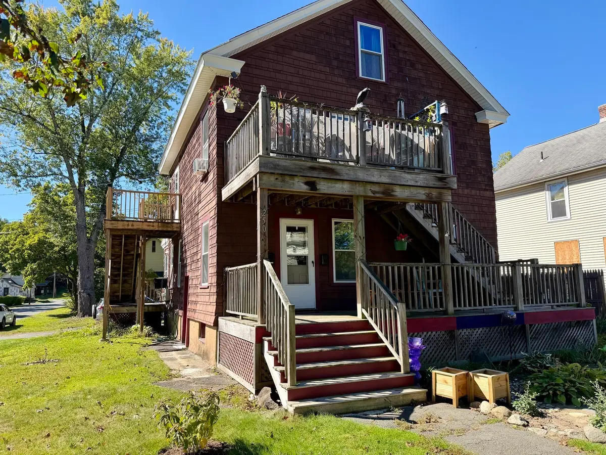 250 Conway Street, Greenfield, MA 01301 - #1