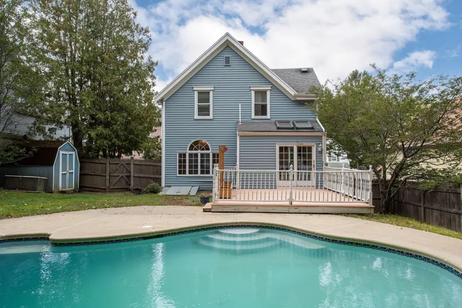 8 Birch Hill Ave, Wakefield, MA 01880 - #2