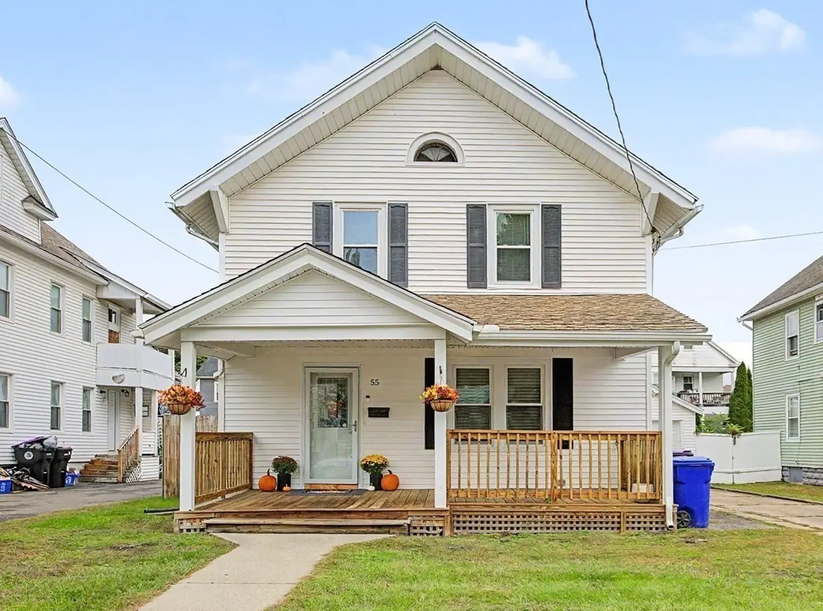 55 Elmwood Ave, Holyoke, MA 01040 - #1