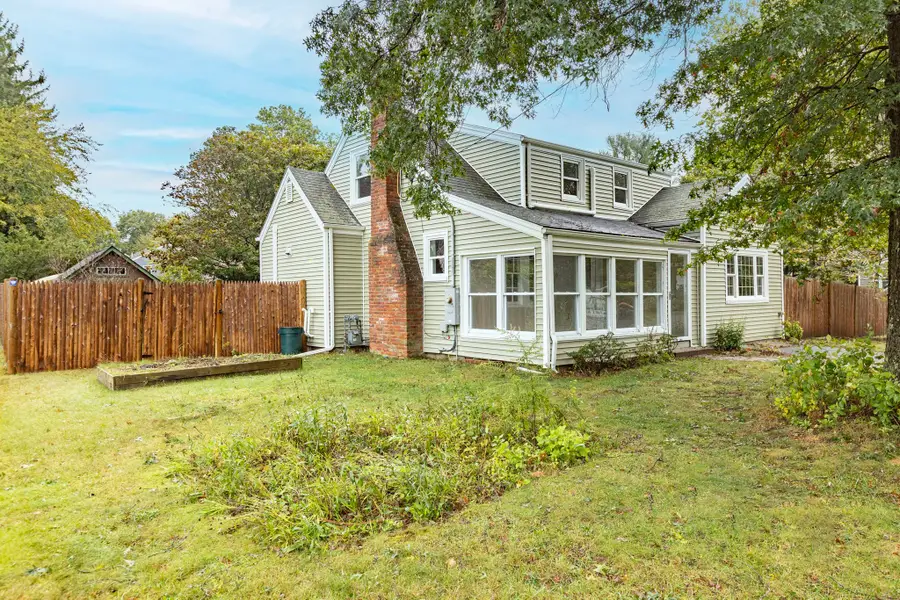 16 Norfolk Place, Sharon, MA 02067 - #3