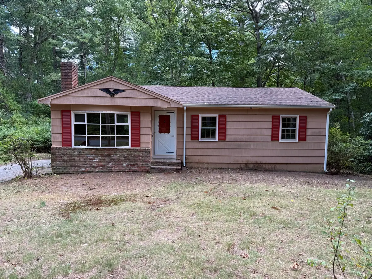 20 Farnum Rd, Pembroke, MA 02359 - #1