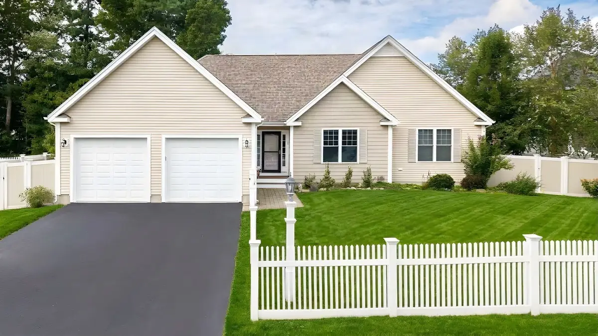 12 Waterford Circle, Dighton, MA 02715 - #1