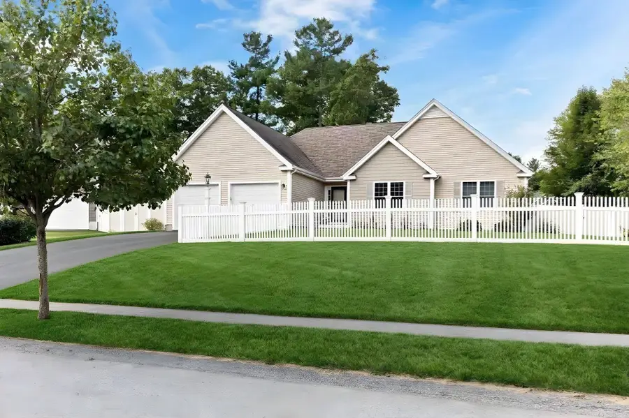 12 Waterford Circle, Dighton, MA 02715 - #2