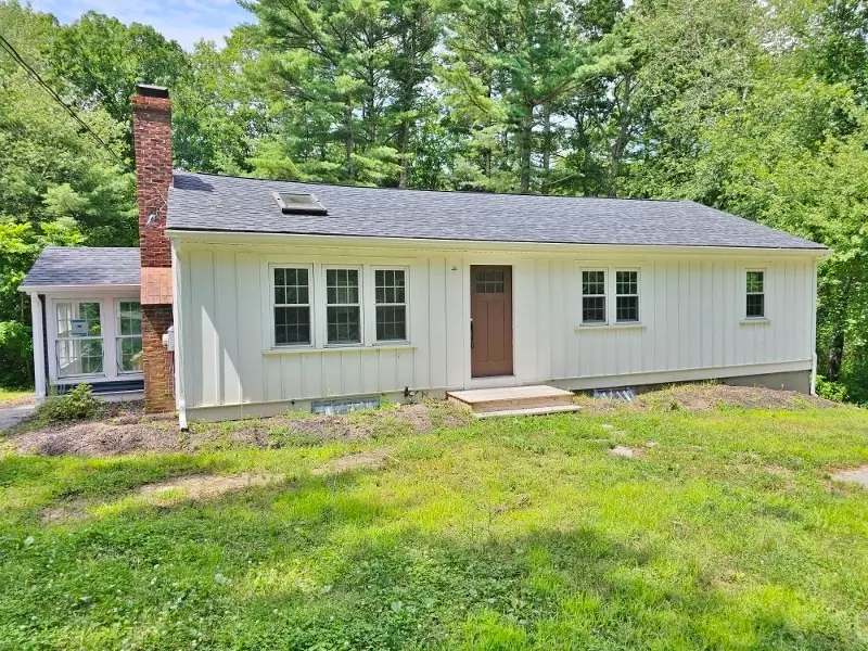 512 Lincoln St, Duxbury, MA 02332 - #1