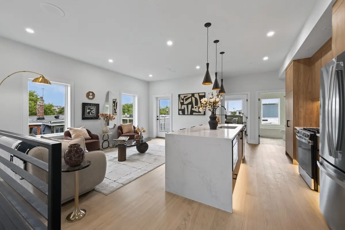 250 Bremen #8, Boston, MA 02128 - #1