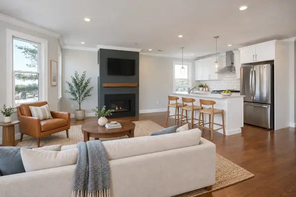 660 Somerville Ave #2, Somerville, MA 02143