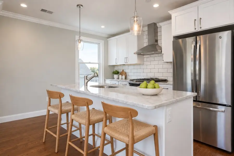 660 Somerville Ave #2, Somerville, MA 02143 - #3