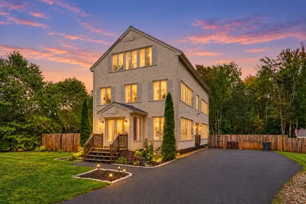 111 Ferry Rd, Salisbury, MA 01952