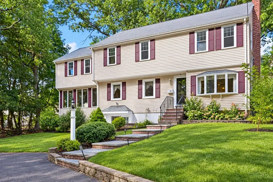 25 Evelyn Pl, Quincy, MA 02171 - #2