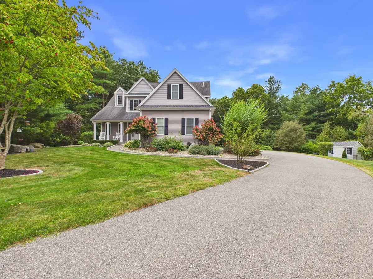 16 Tabor Rd, Uxbridge, MA 01569 - #1