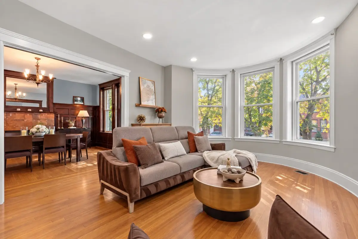 1244 Beacon St #1, Brookline, MA 02446 - #1