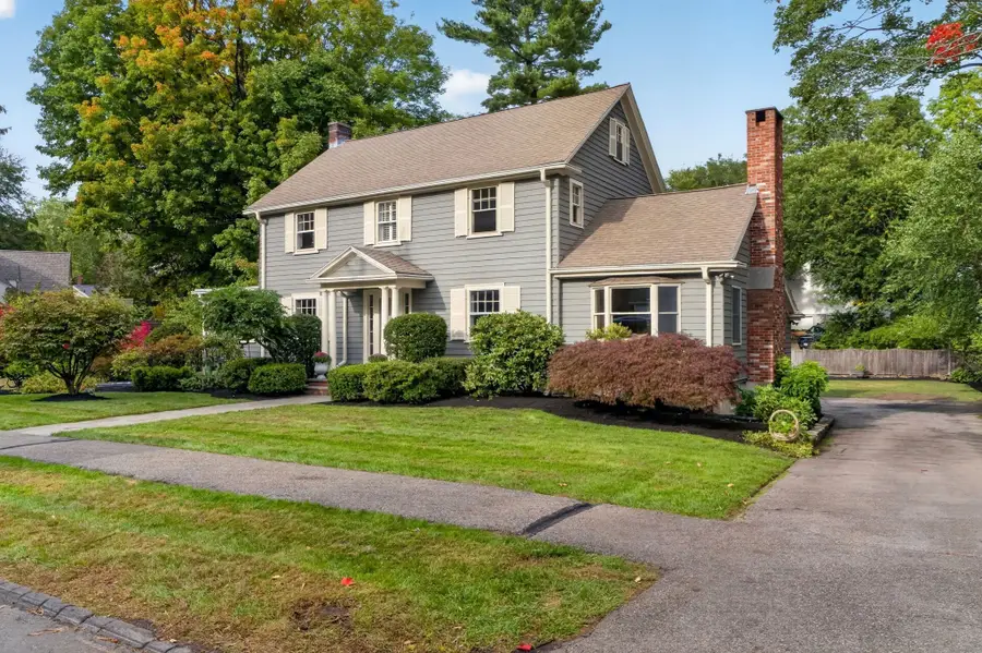 12 Grantland Rd, Wellesley, MA 02481 - #2