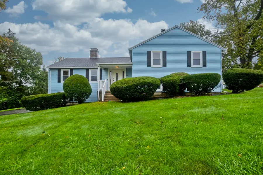 49 Anvil St, Feeding Hills, MA 01030 - #2