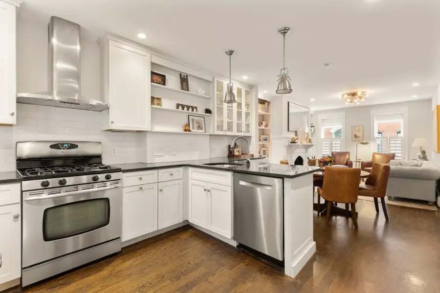 14 Beckler Ave, Boston, MA 02127 - #3