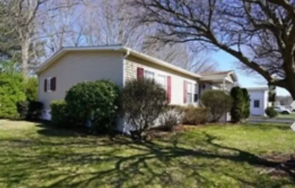 50 Highland Street #227, Taunton, MA 02780