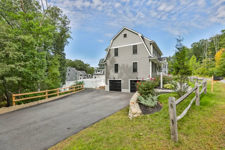 49 Kimball Rd, Amesbury, MA 01913 - #2